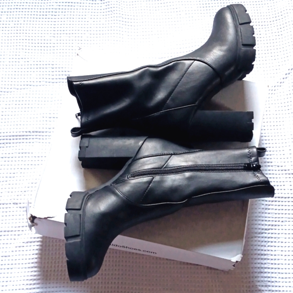 ALDO. ILANNA PLATFORM BOOTIE. BLACK SIZE 9. - Picture 6 of 9